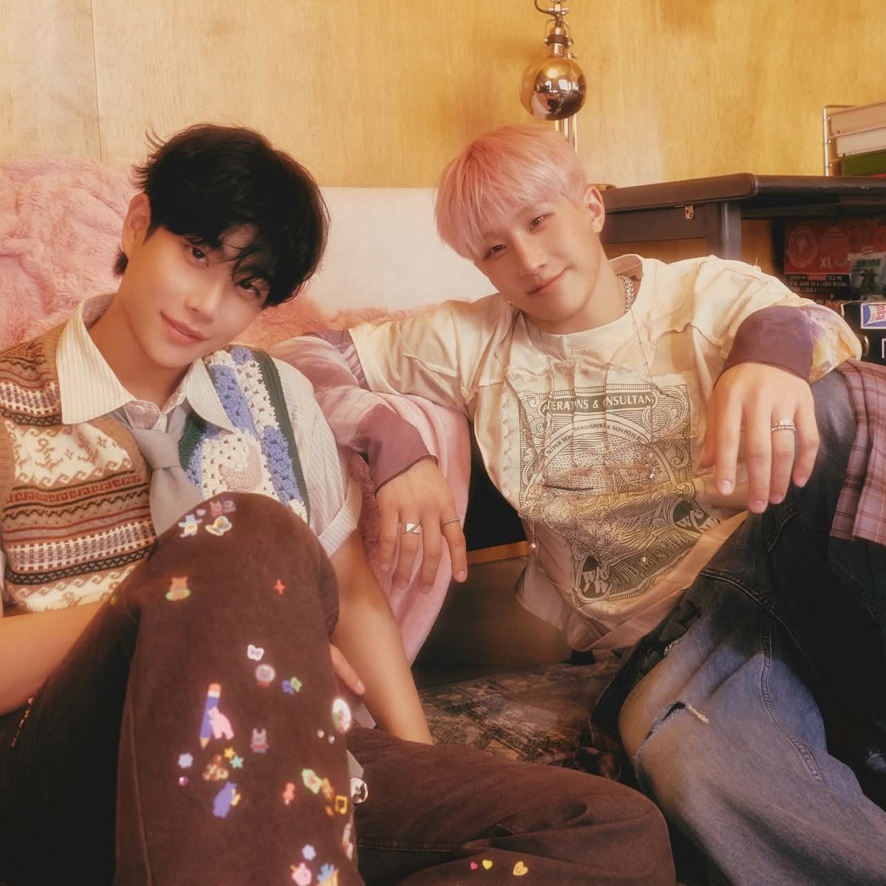 Foto aktivitas terbaru Jinjin (ASTRO)