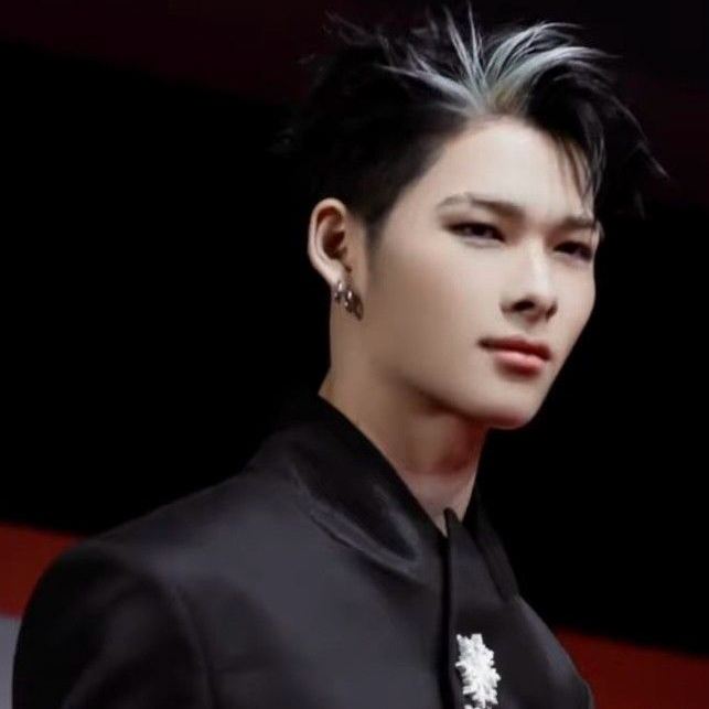 NI-KI (ENHYPEN)的幕後花絮