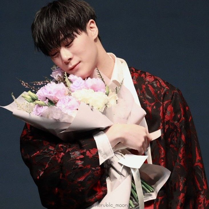 Latest photo of Moonbin (ASTRO)