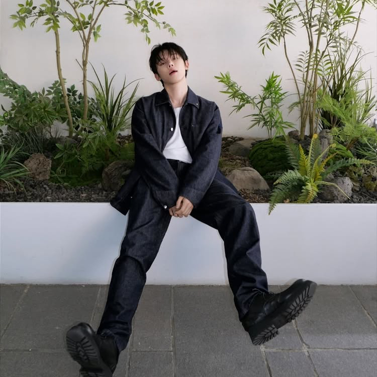 然竣 (TOMORROW X TOGETHER)的幕后花絮