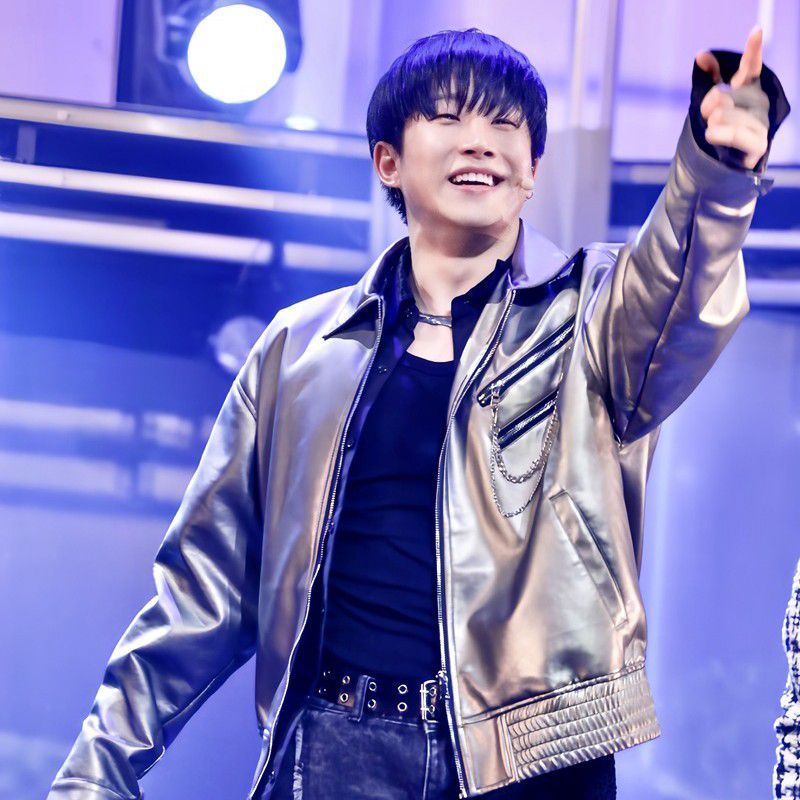 A moment captured by Jinjin (ASTRO)'s fan