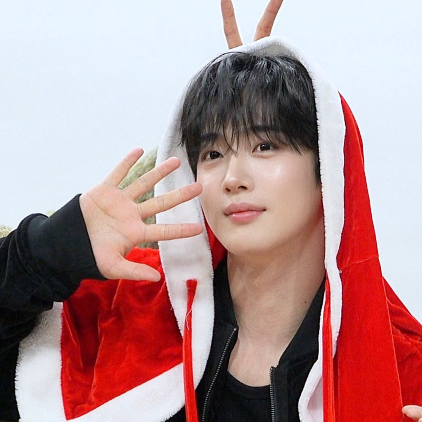 Foto aktivitas terbaru Kim Yohan (WEi)