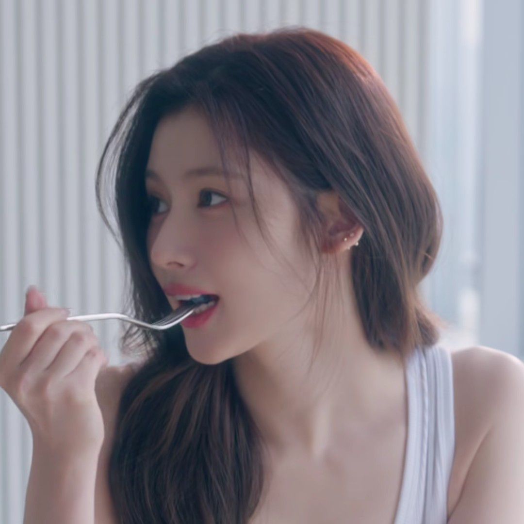 Recent activity shot of Sana (TWICE)