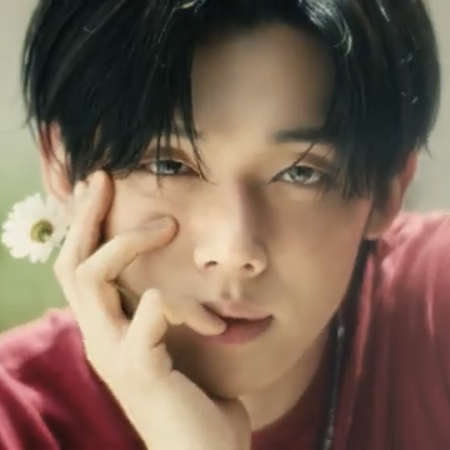 Behind-the-scenes cut of Yeonjun (TOMORROW X TOGETHER)