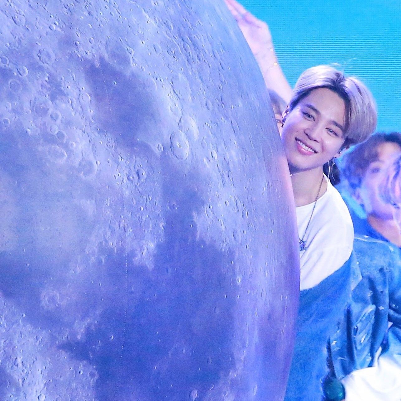 A moment captured by Jimin (BTS)'s fan