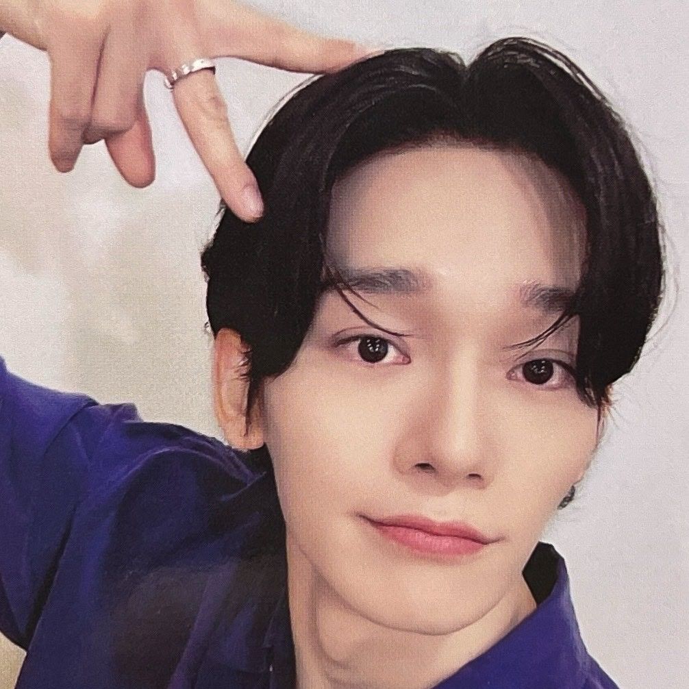 Behind-the-scenes cut of Chen (EXO)