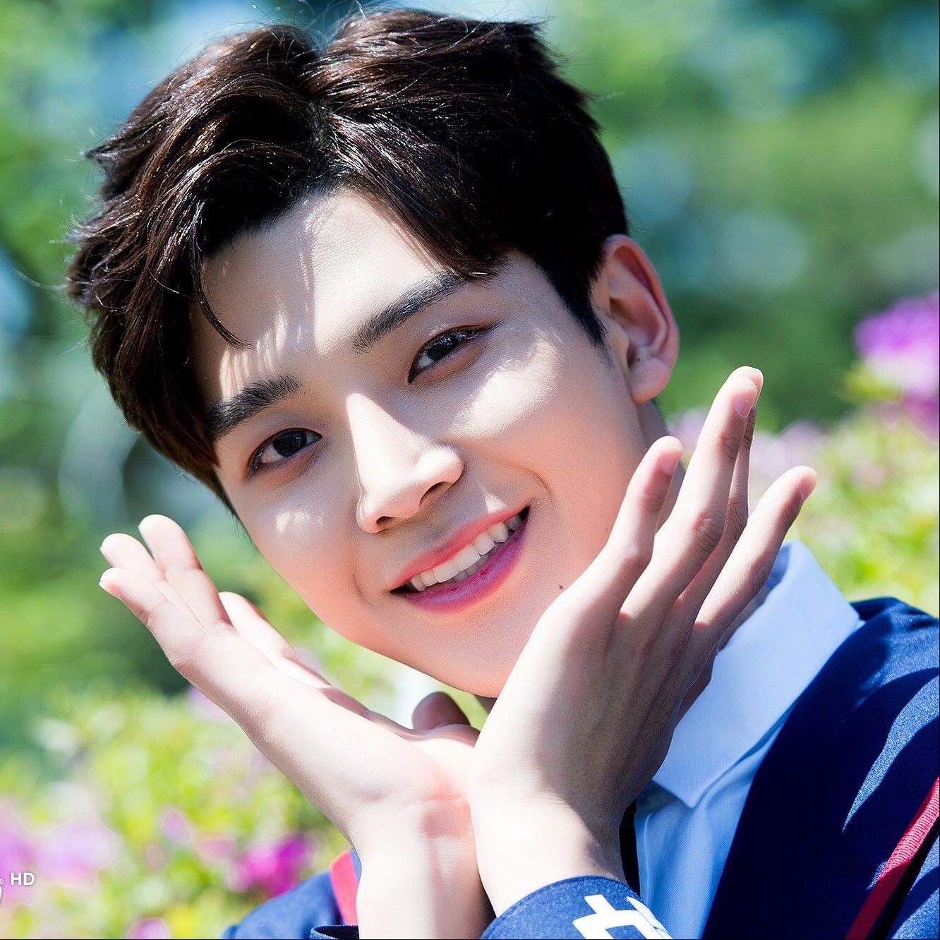 Behind-the-scenes cut of Rowoon