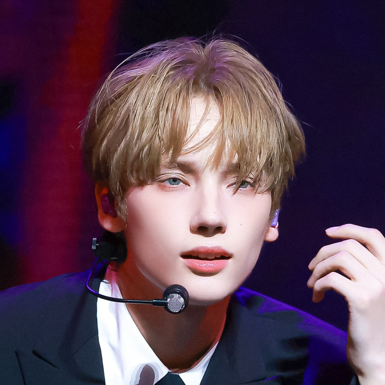 Latest photo of HueningKai (TOMORROW X TOGETHER)