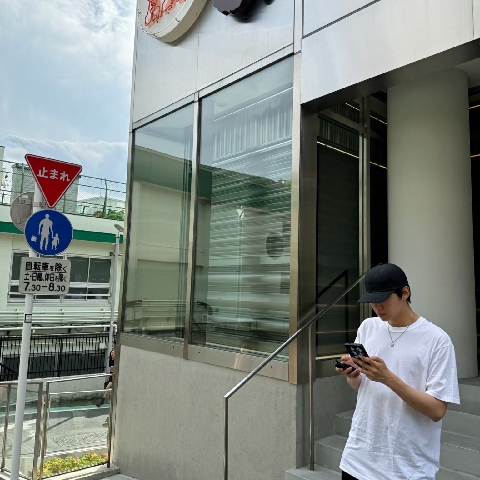 Recent activity shot of Lee Jinhyuk