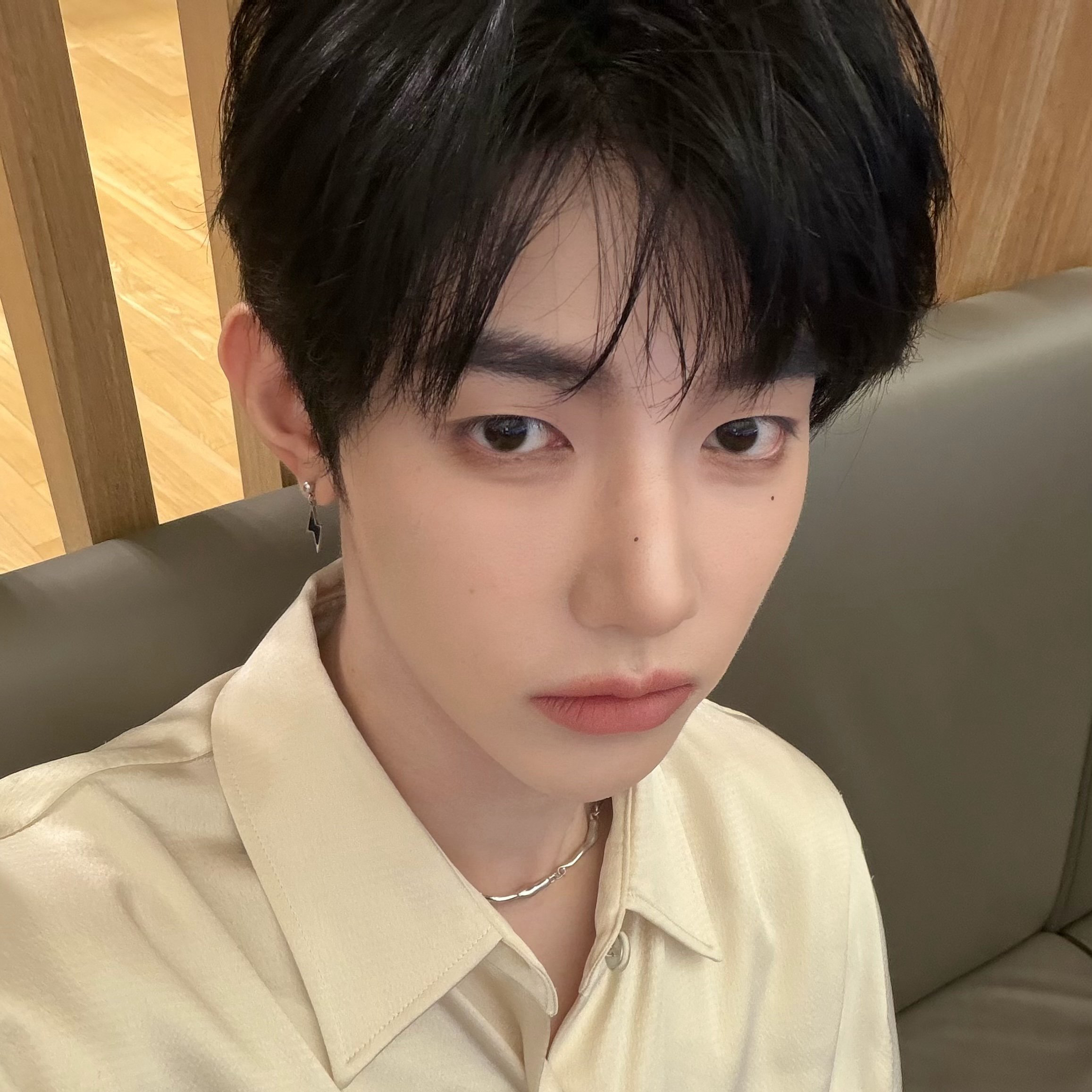 A moment captured by Zhang Hao (ZEROBASEONE)'s fan