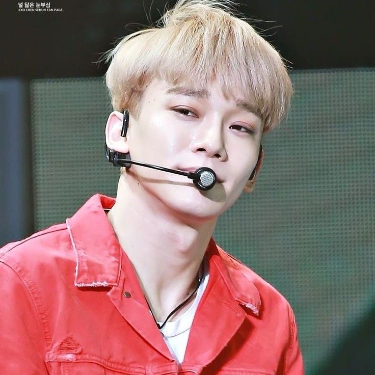 Latest photo of Chen (EXO)