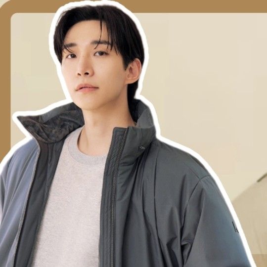 Latest photo of Junho (2PM)