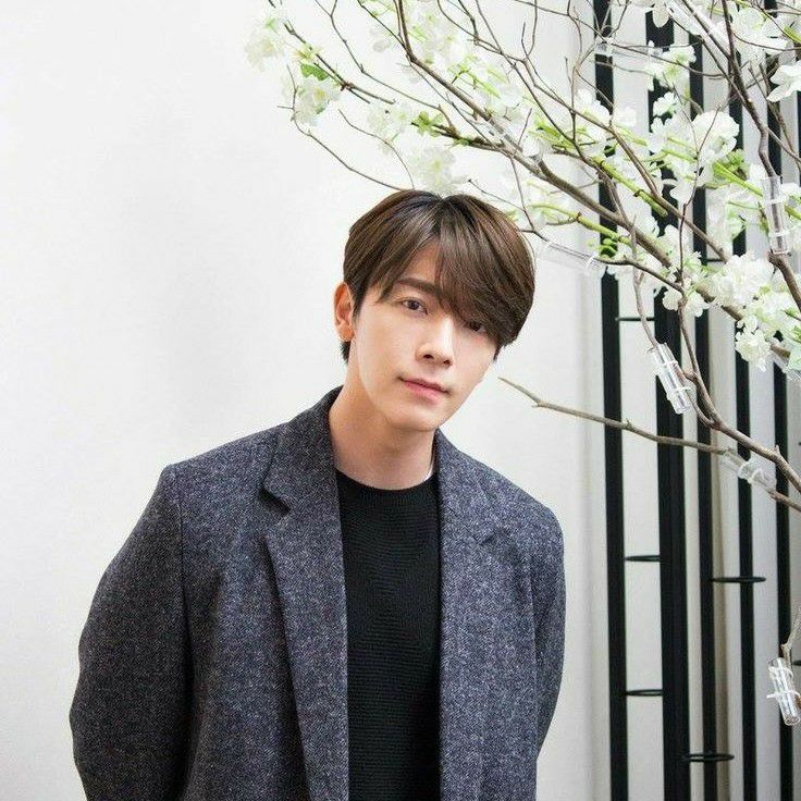 Foto terbaru Donghae (Super Junior)