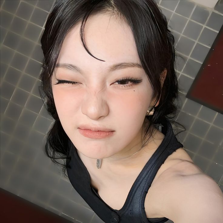 寧寧 (aespa)的幕後花絮