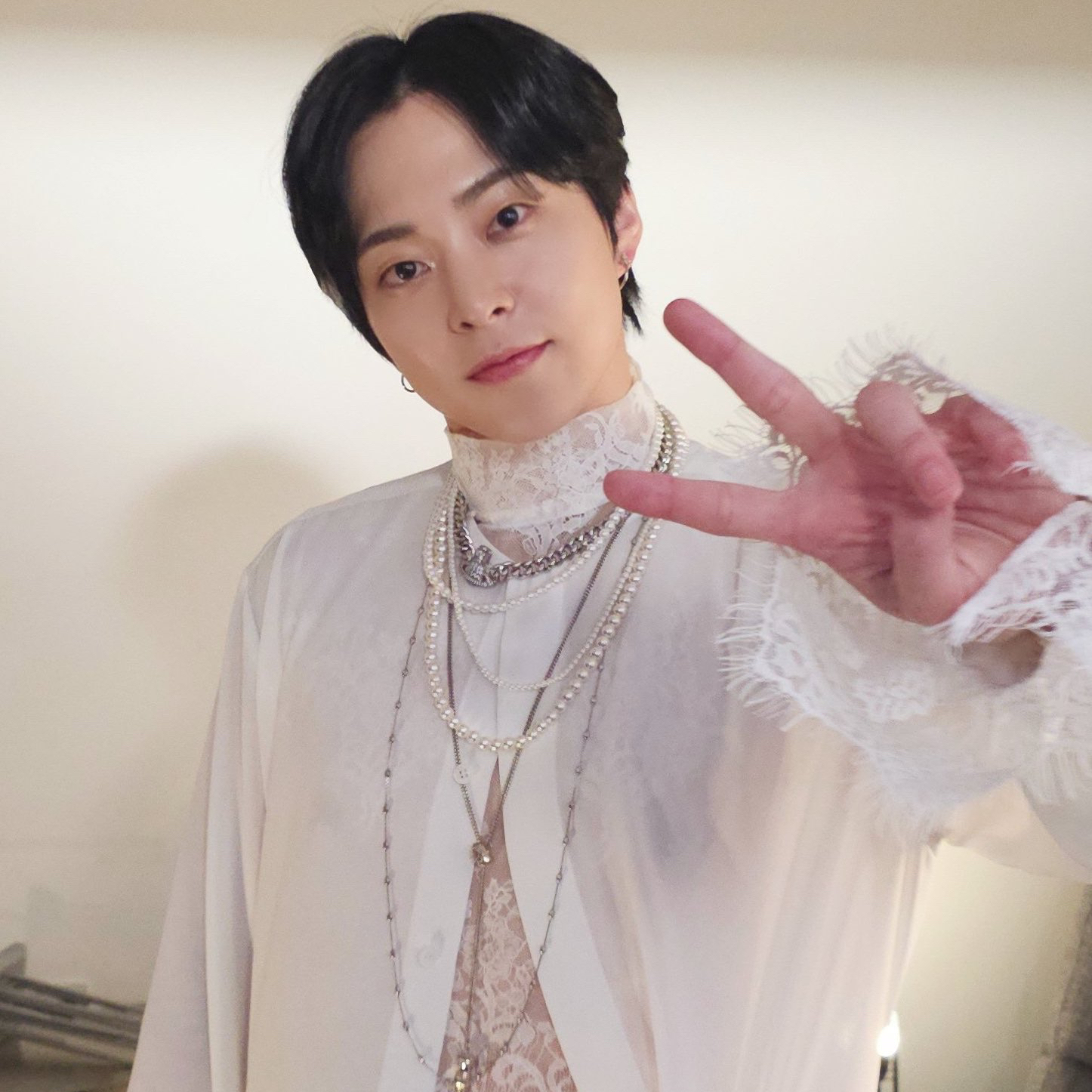 Behind-the-scenes cut of Xiumin (EXO)