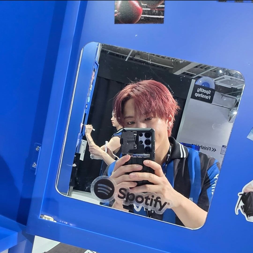 Latest photo of Changbin (Stray Kids)