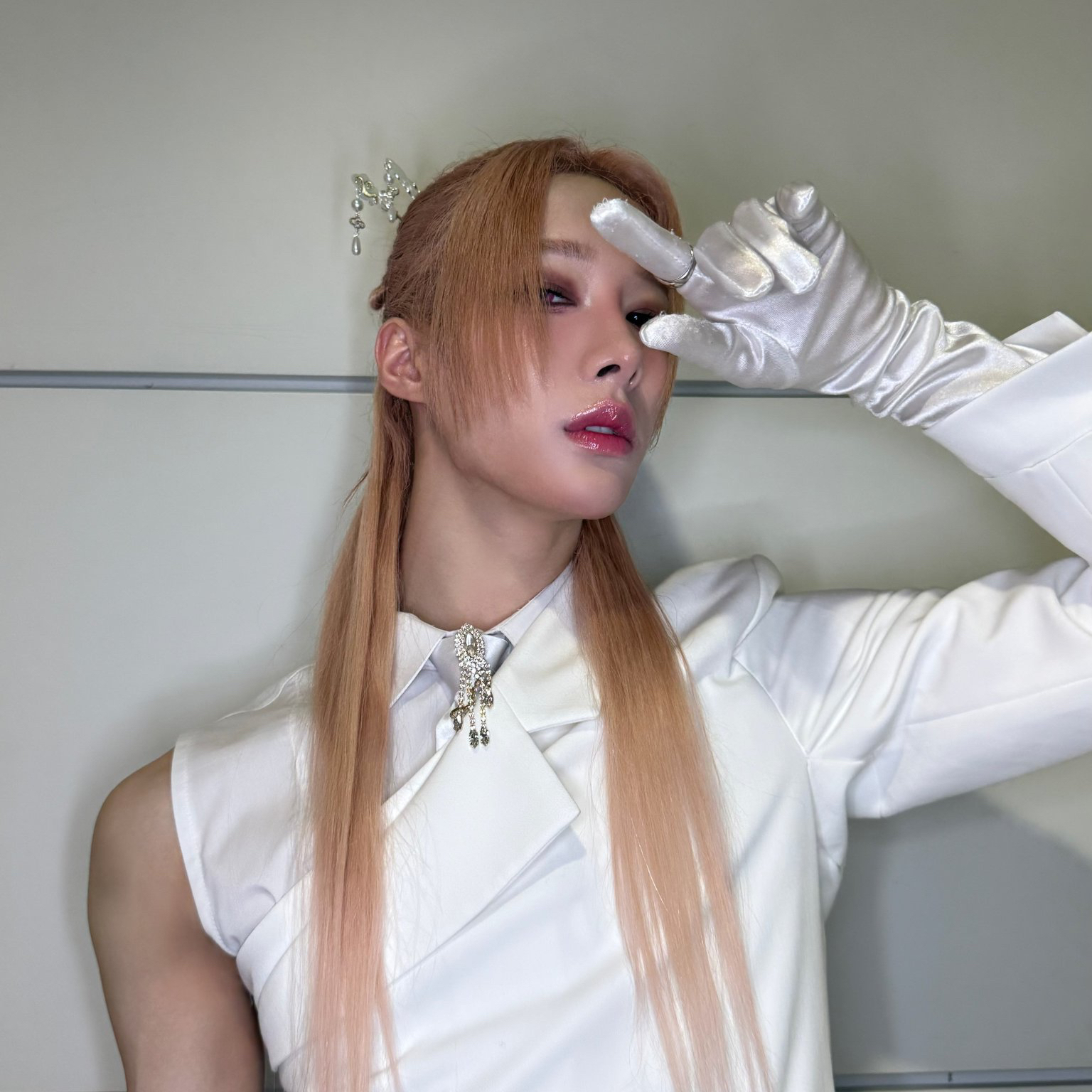 Behind-the-scenes cut of Rui (XLOV)