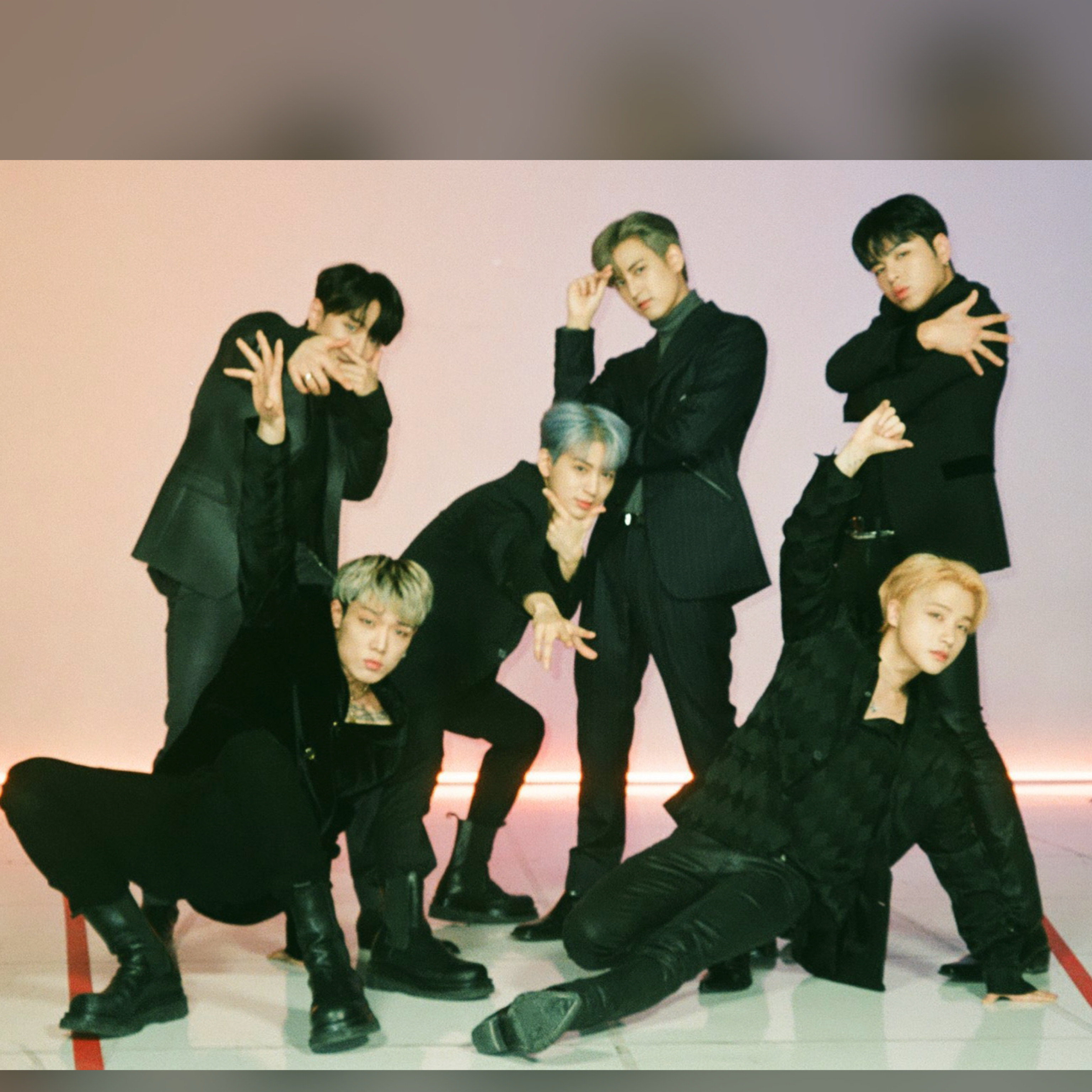 Potret di balik layar iKON