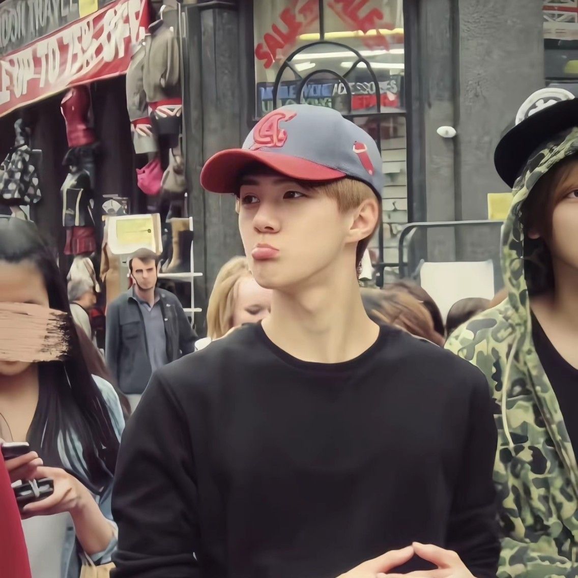 Latest photo of Sehun (EXO)