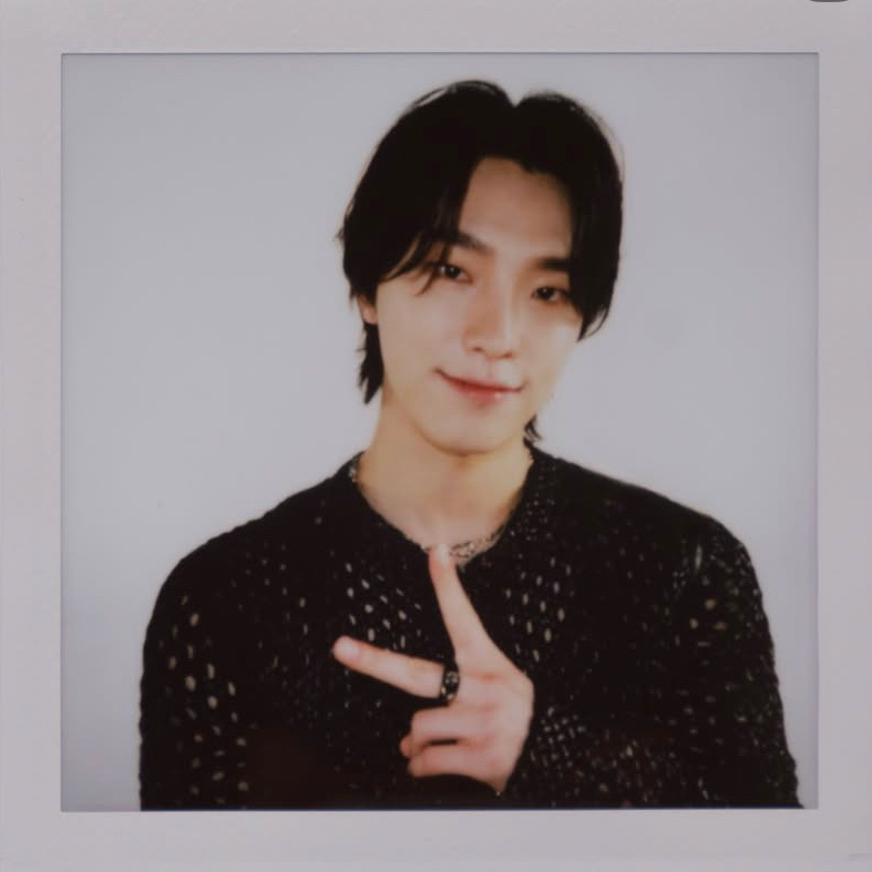 A moment captured by Dino (SEVENTEEN)'s fan