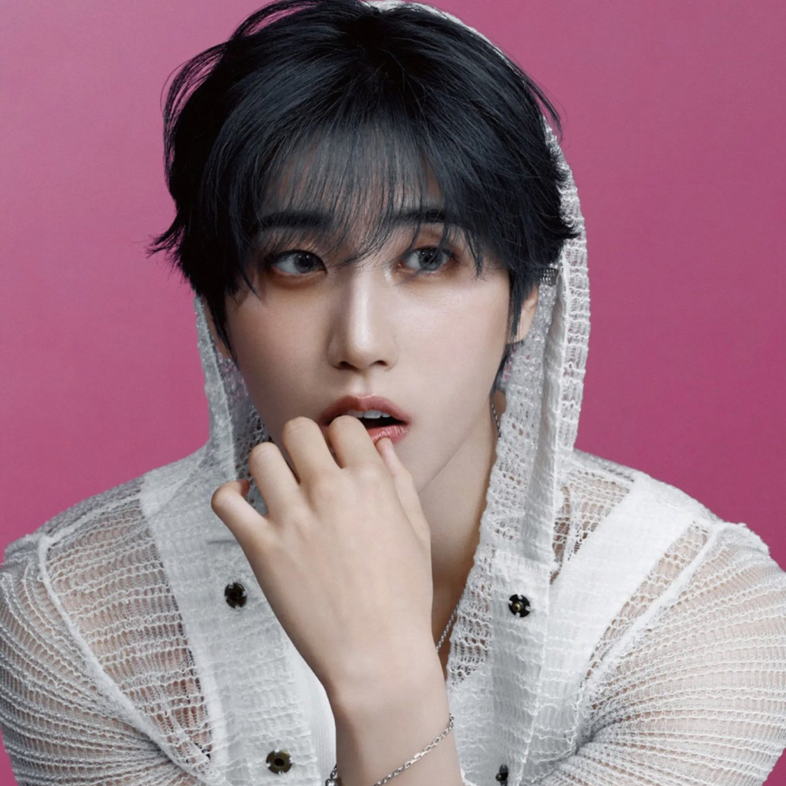 Latest photo of HAN (Stray Kids)