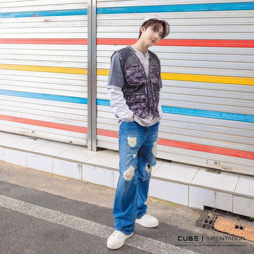 Recent activity shot of Hui (PENTAGON)