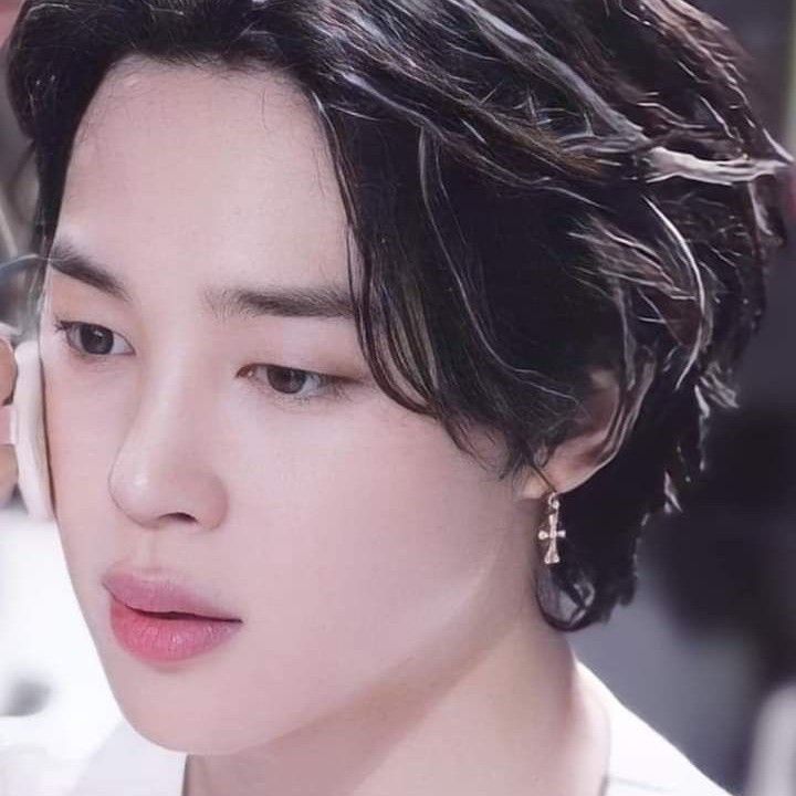 Momen yang diabadikan oleh penggemar Jimin (BTS)