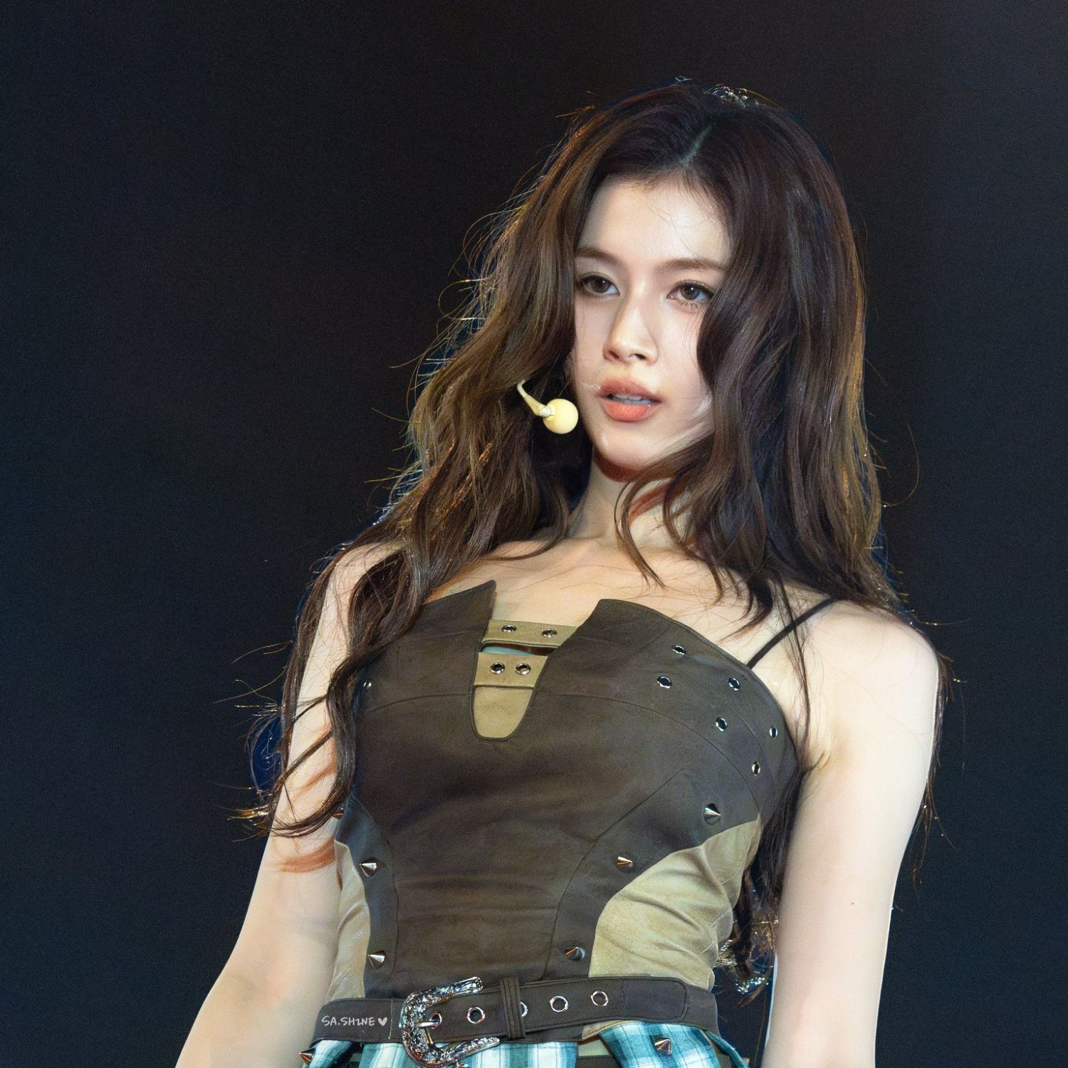 Latest photo of Sana (TWICE)