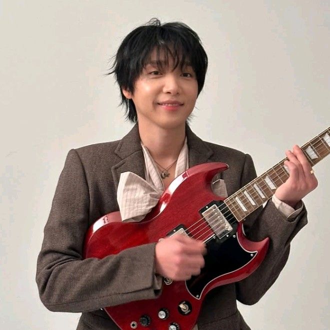 Recent activity shot of Jeong Sewoon