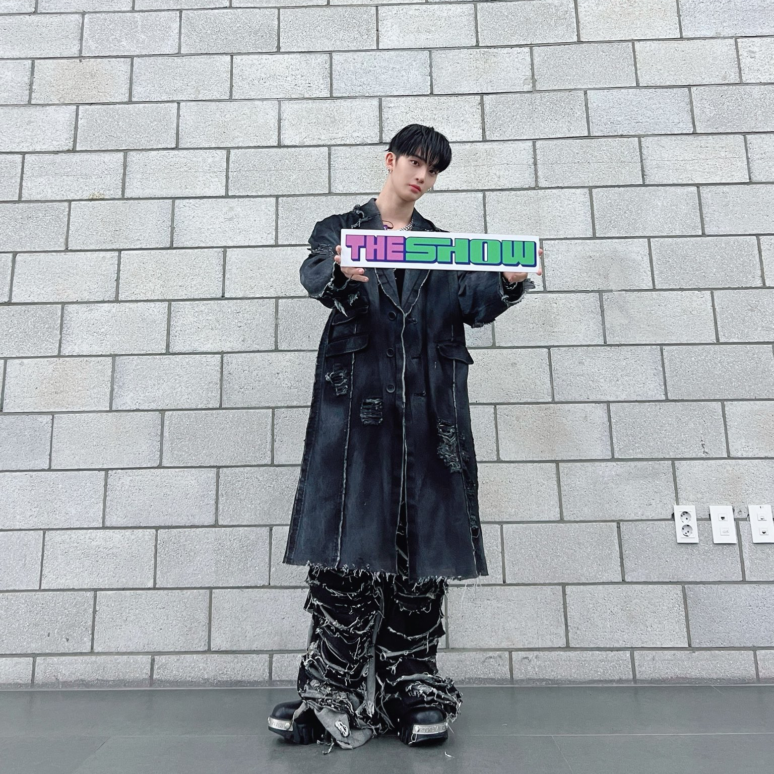 Recent activity shot of Bae Jinyoung