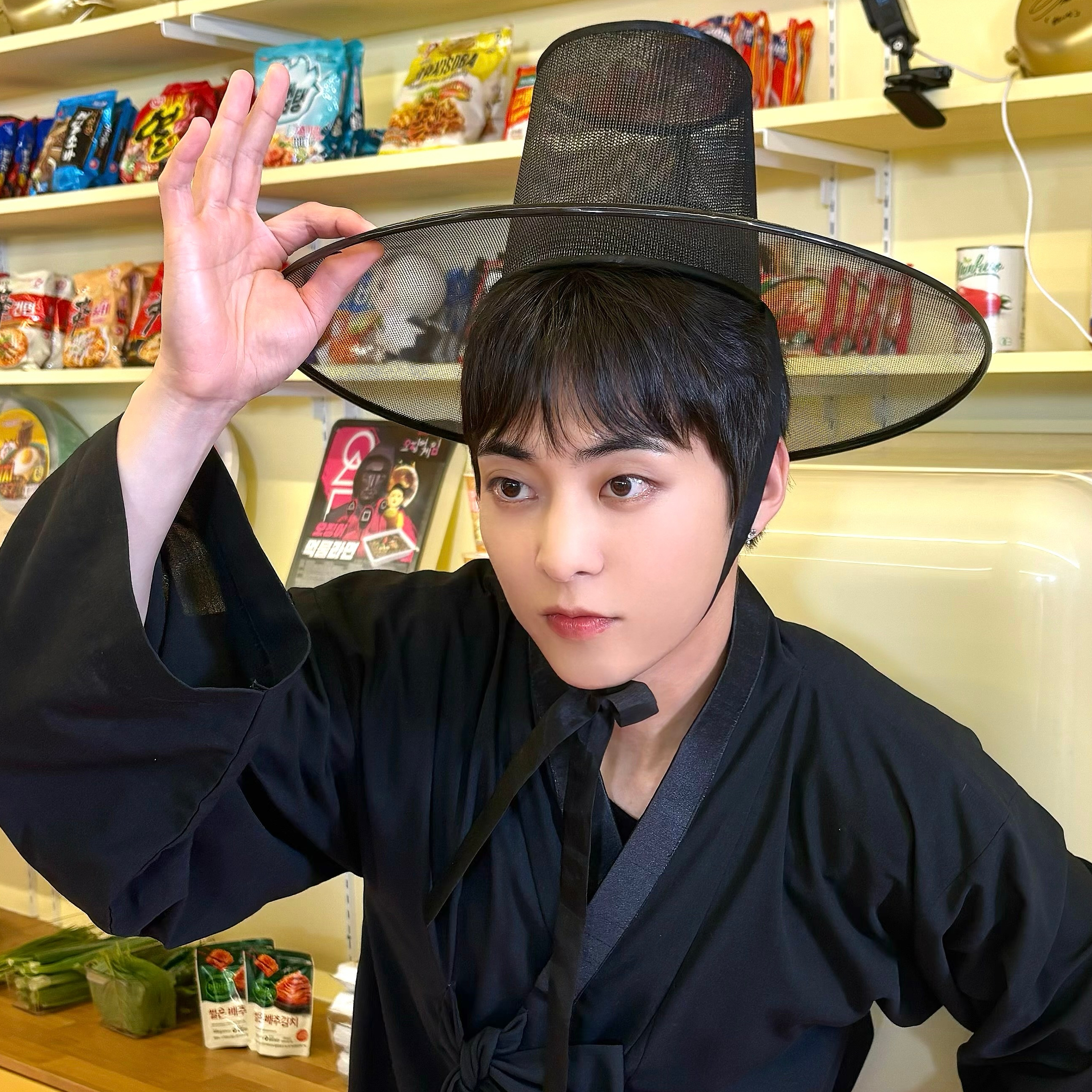 A moment captured by Xiumin (EXO)'s fan