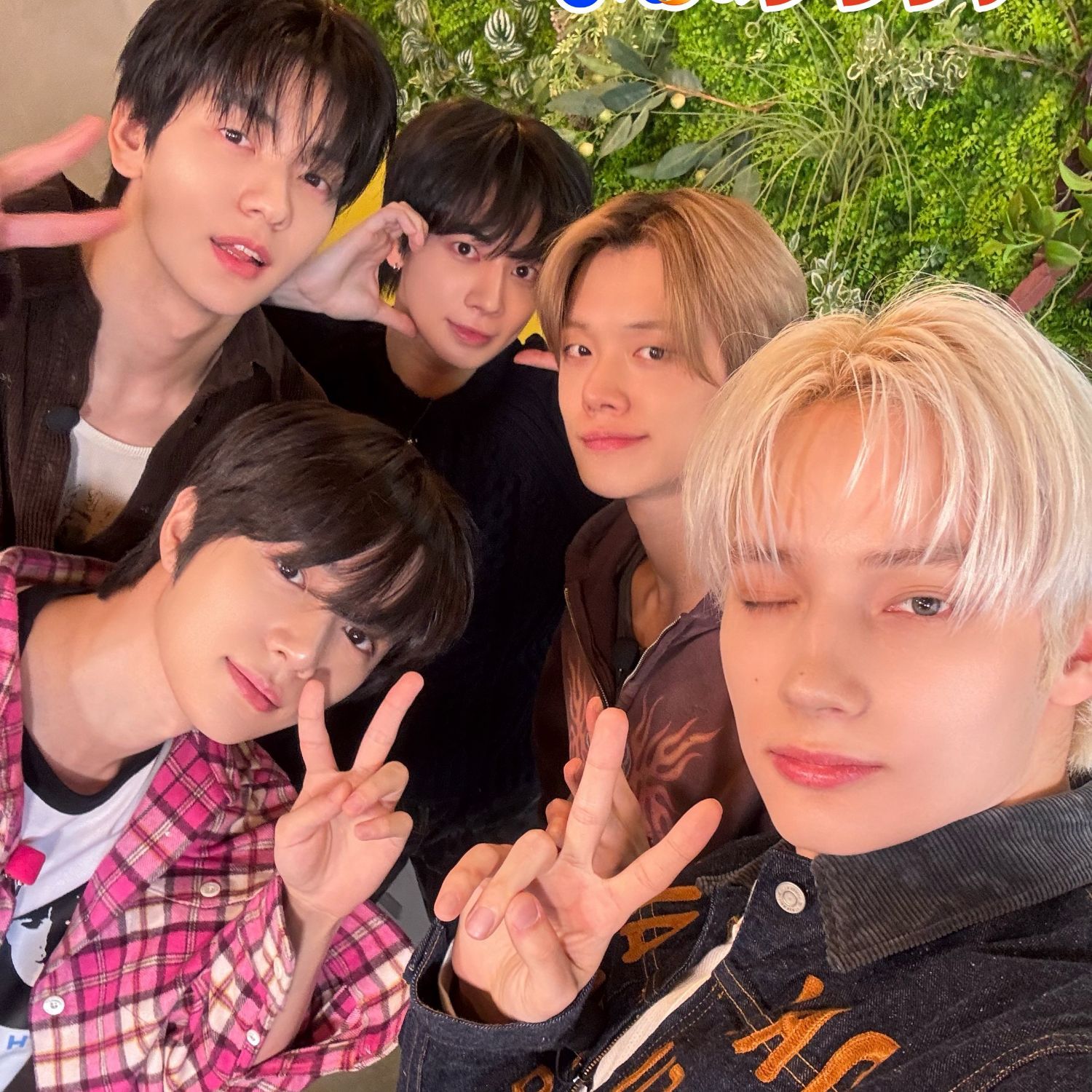 투모로우바이투게더의 비하인드 컷