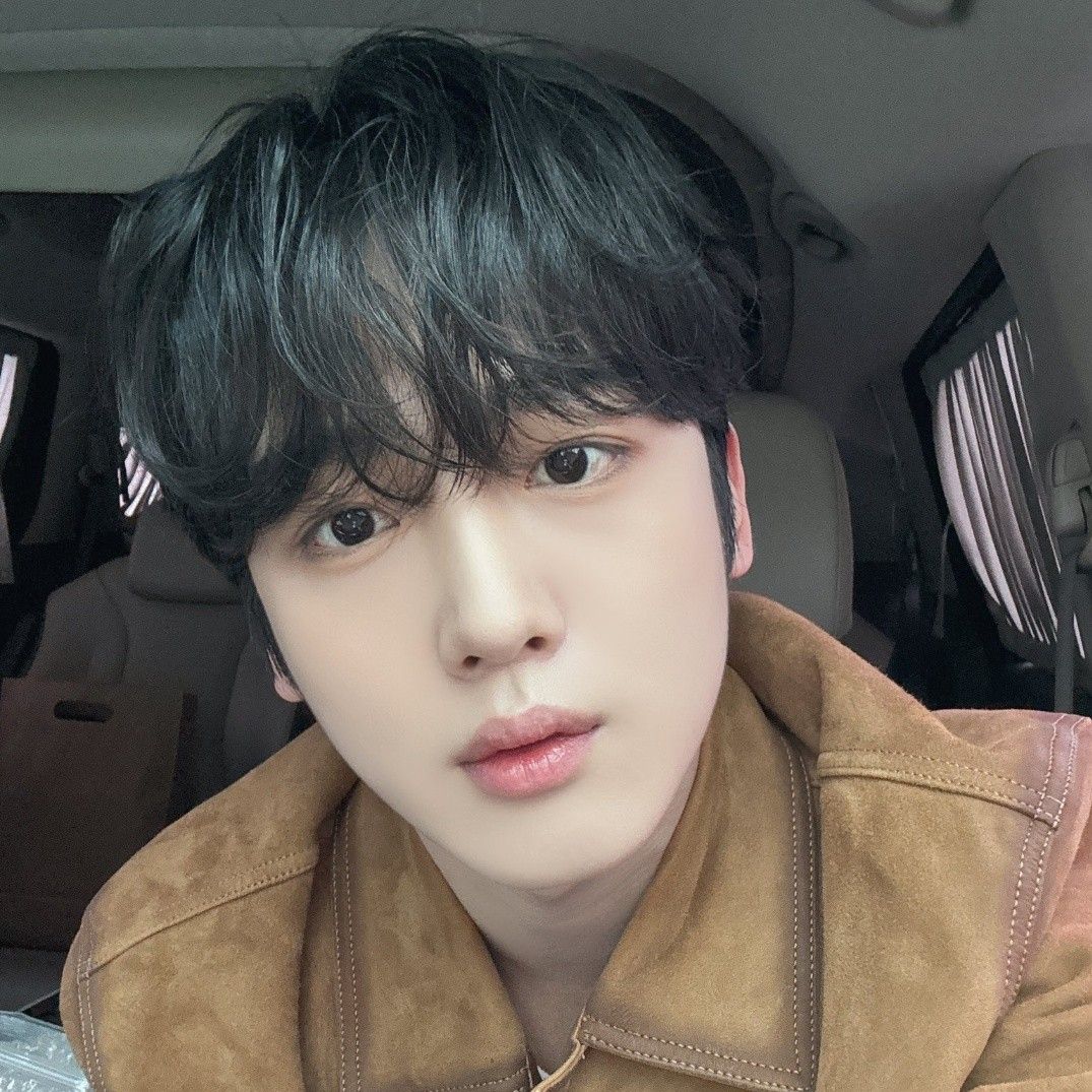 Latest photo of Kim Yohan (WEi)