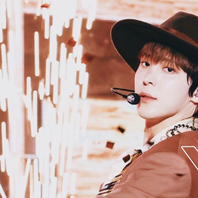 Behind-the-scenes cut of Yunho (ATEEZ)