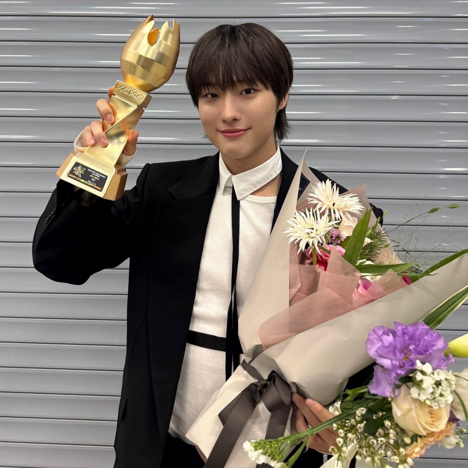 Behind-the-scenes cut of WOODZ