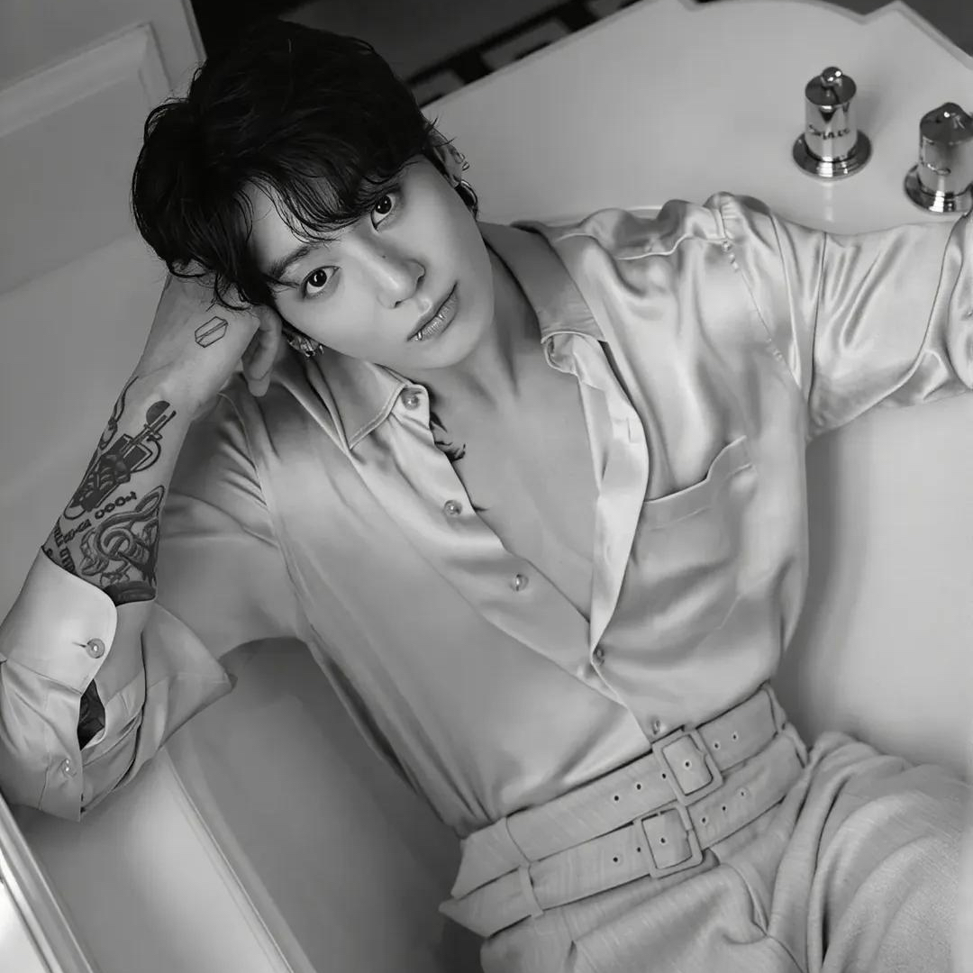 A moment captured by Jungkook (BTS)'s fan