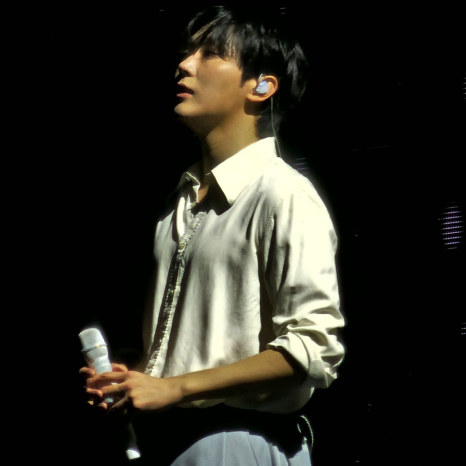 Latest photo of Seungkwan (SEVENTEEN)