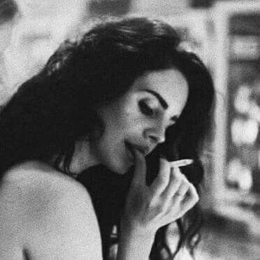 Recent activity shot of Lana del Rey