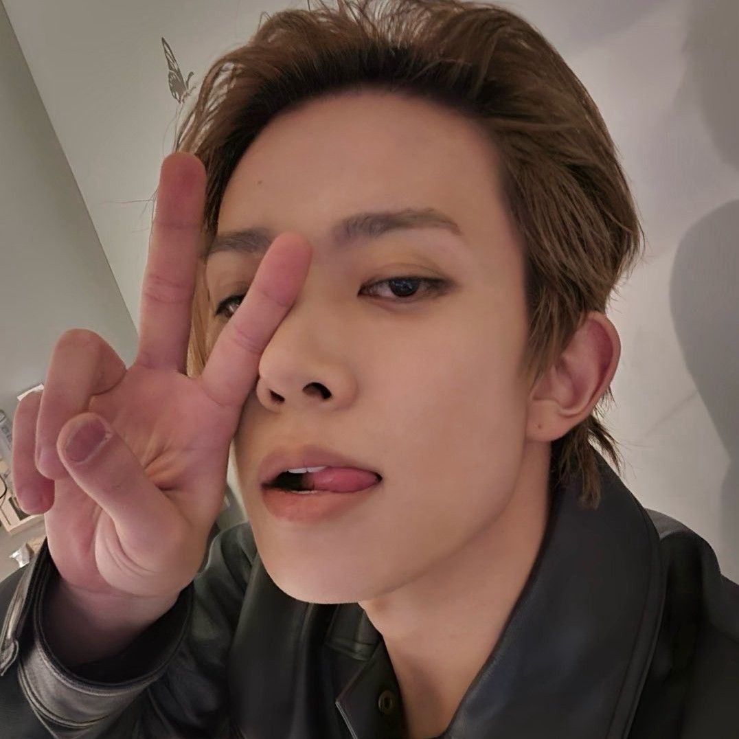 희승 (ENHYPEN) 최근 활동샷