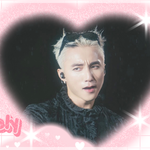 Recent activity shot of Son Tung M-TP