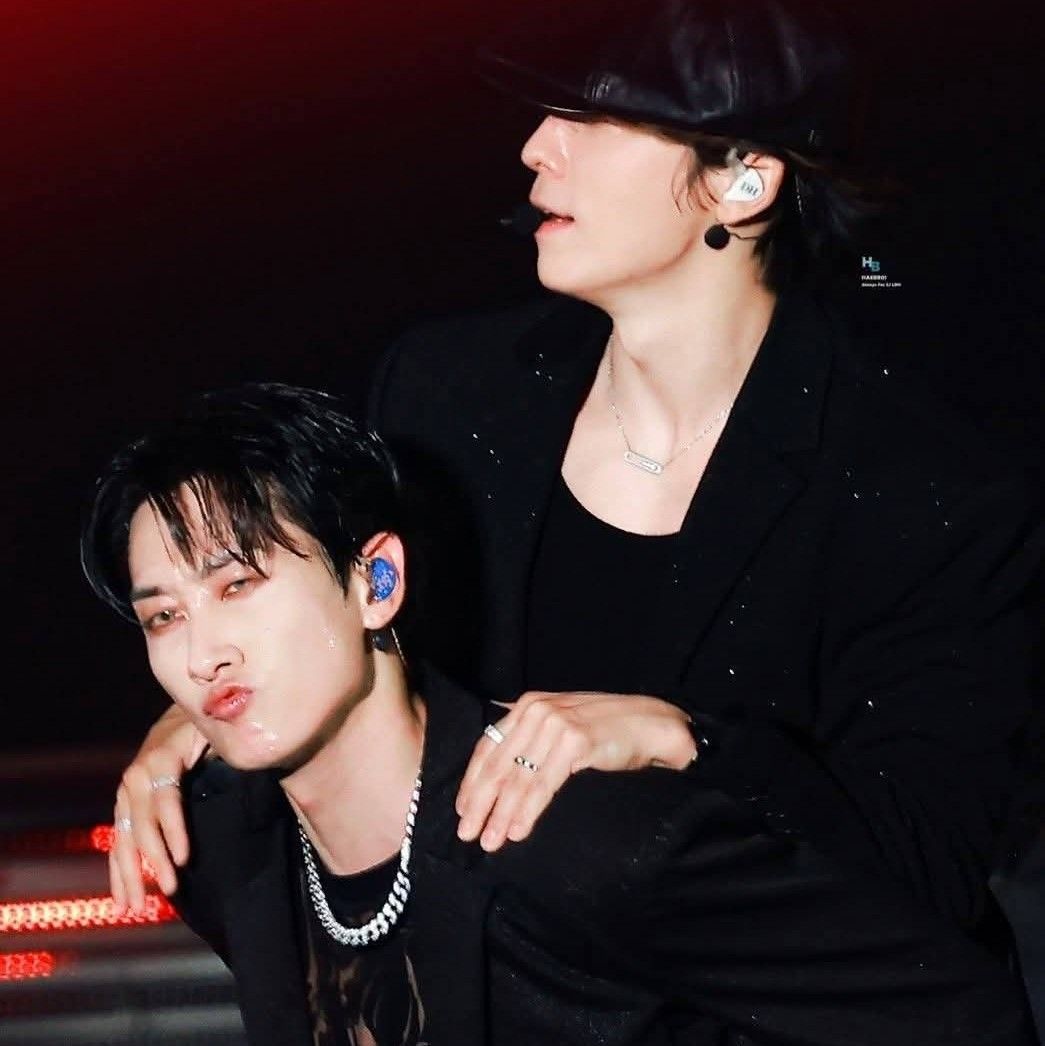 Super Juniorの舞台裏ショット