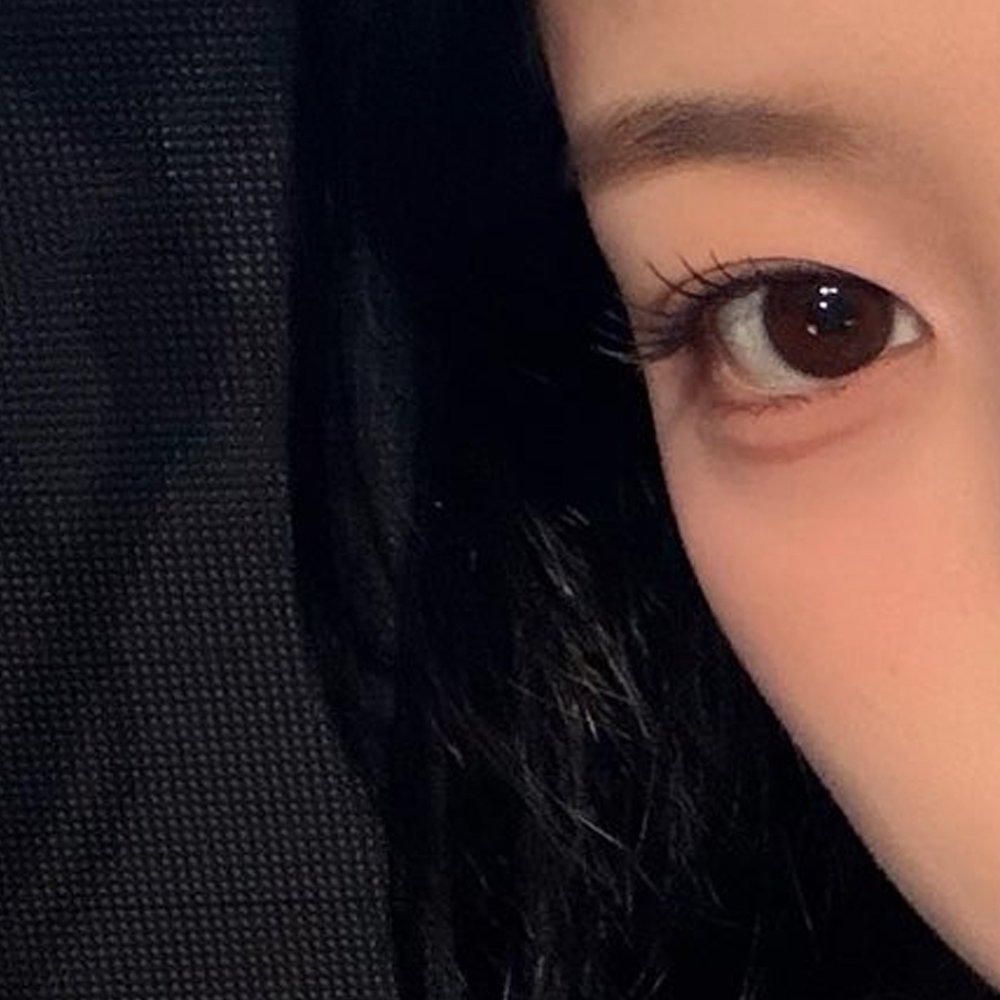 Behind-the-scenes cut of HyunJin (Loossemble)