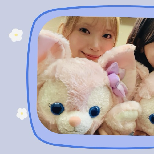 A moment captured by Mayuka (NiziU)'s fan
