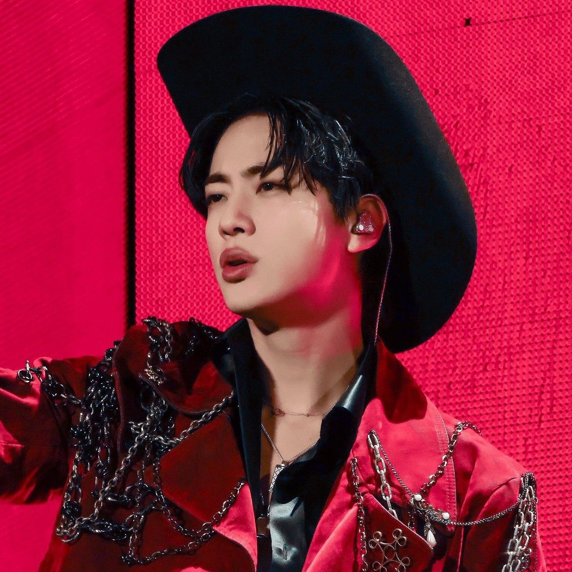 Latest photo of Jin (BTS)