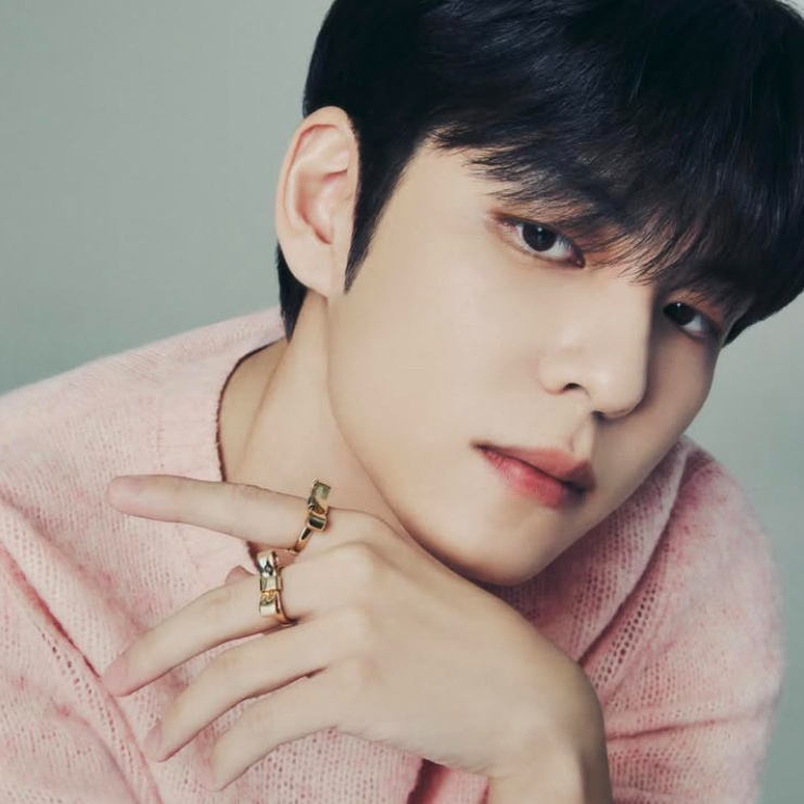 元弼 (DAY6)的幕後花絮