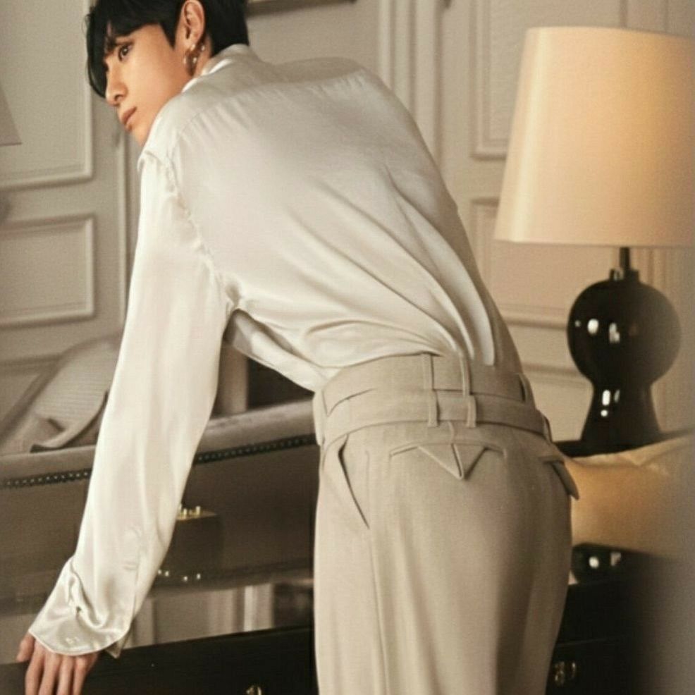 Latest photo of Jungkook (BTS)