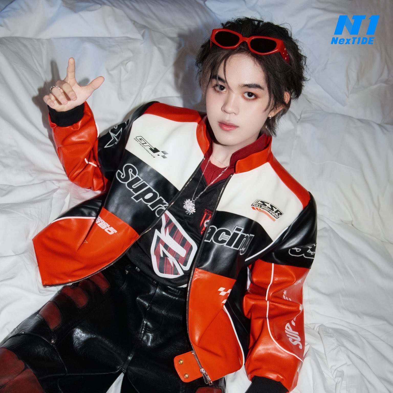 A moment captured by THI-O (NexT1DE)'s fan