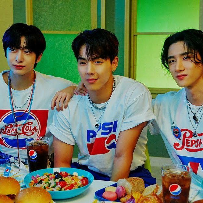 A moment captured by MONSTA X's fan