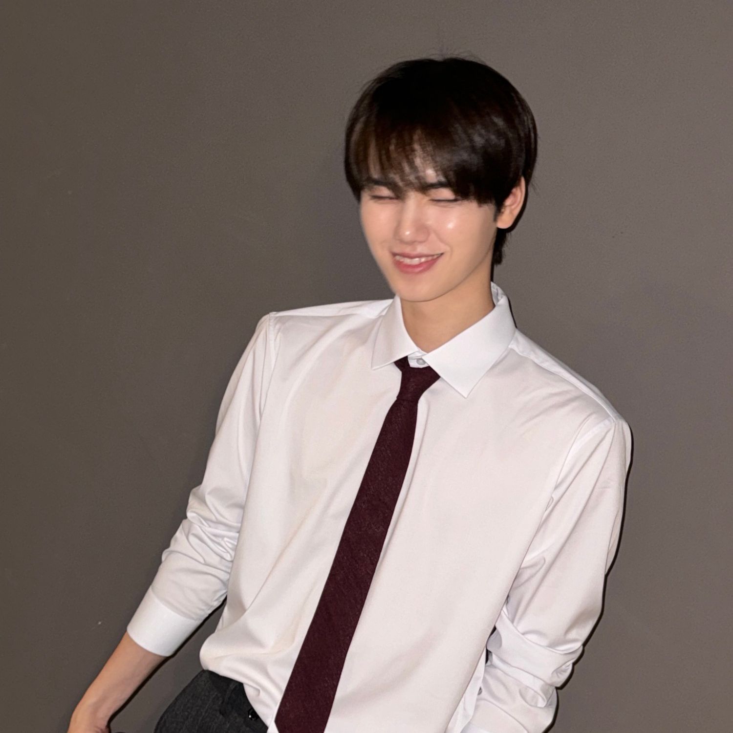 Recent activity shot of Minhee (CRAVITY)