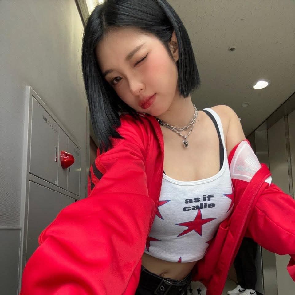 Latest photo of Kim Dayeon (Kep1er)
